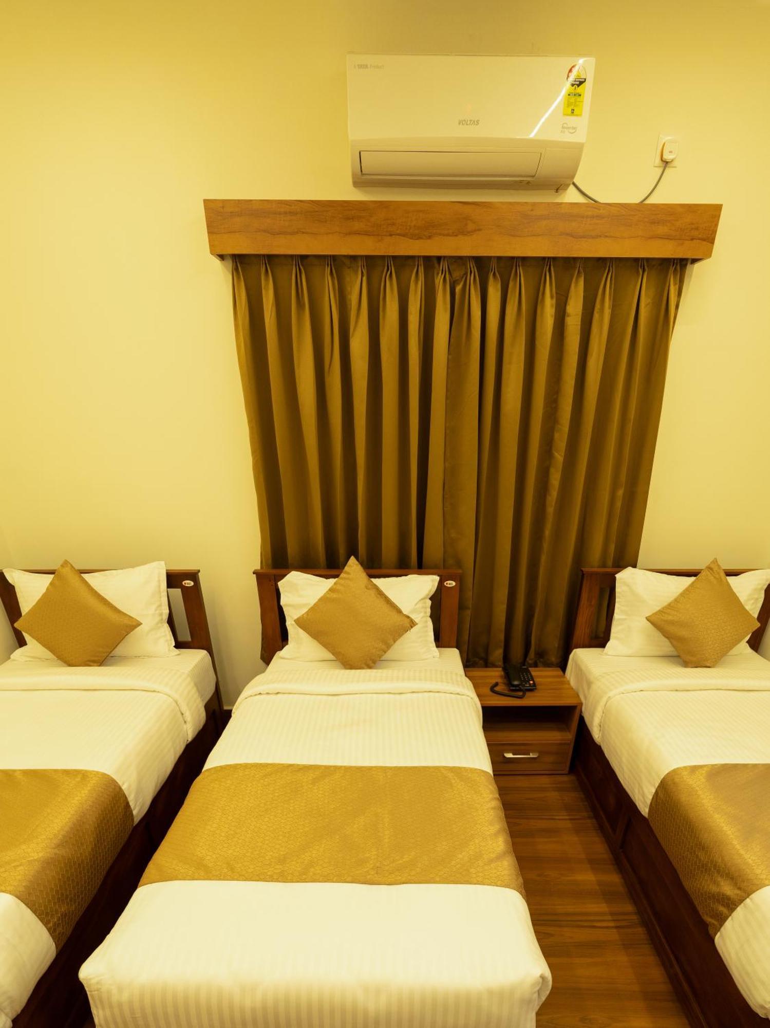 Fly View Airport Residency Hotel Nedumbassery Exterior foto